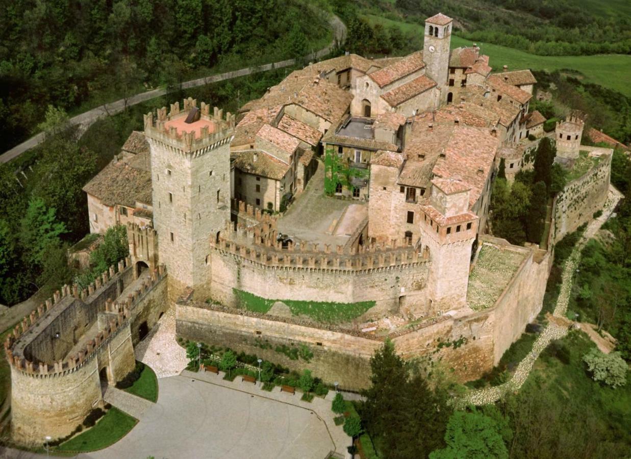 Appartement App.To Pian Del Ronco à Pellegrino Parmense Extérieur photo